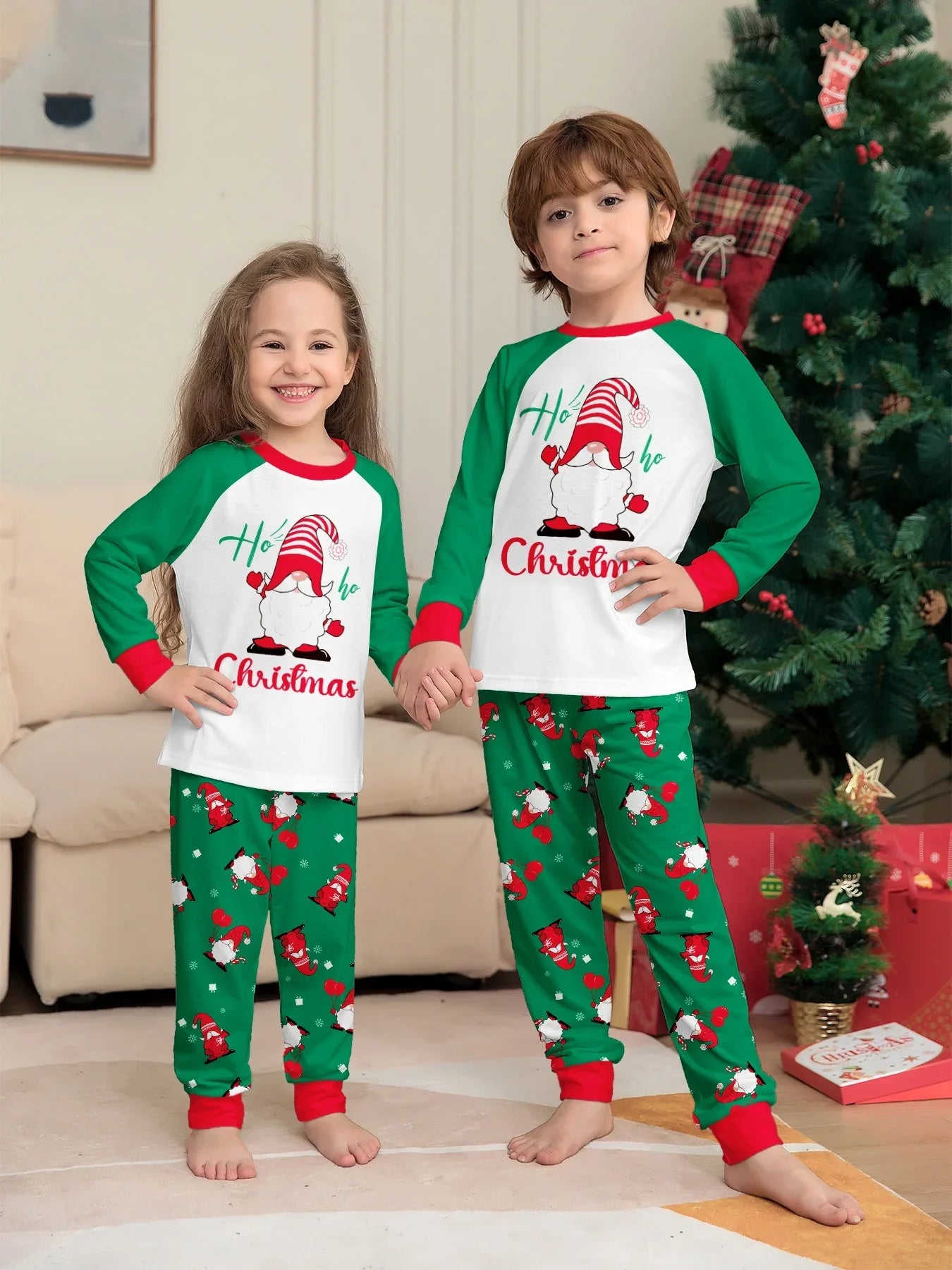 Merry Xmas Santa Claus Pattern Mother Father Kids Matching Pajamas Set Casual Soft 2 Pcs Home Suit Christmas Pyjamas Family Look